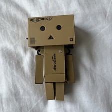 Kaiyodo Revoltech Danbo Mini Amazon Box Cardboard Robot Yotsubato Action Figure 