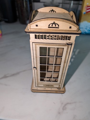 Scale dolls house - 1/12,