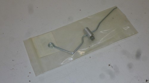 Air filter retainer - air,