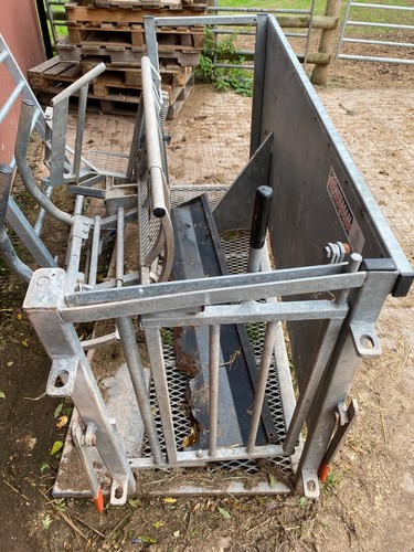 Turn over crate