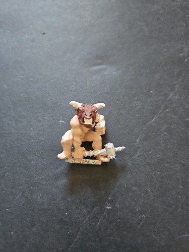 Warhammer fantasy minotaur c25 - minotaur,