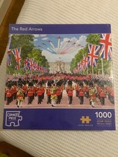 The Red Arrows Over London