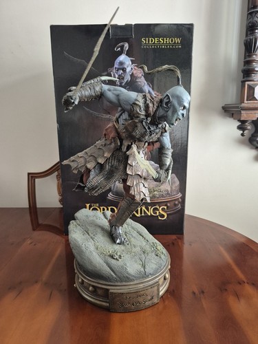 Weta sideshow black orc scout - black,