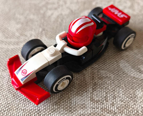 Lego collectible mini haas - lego, f1