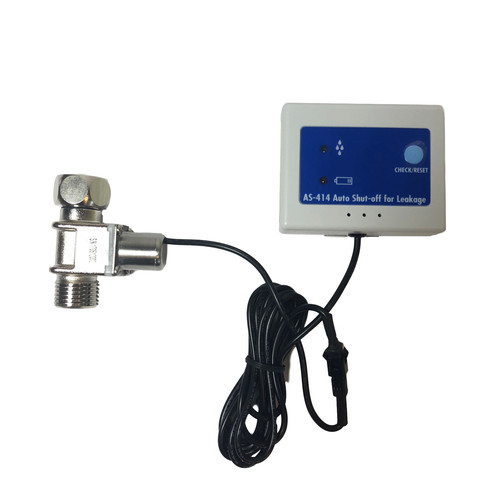 Water leak detector with built - detector,
