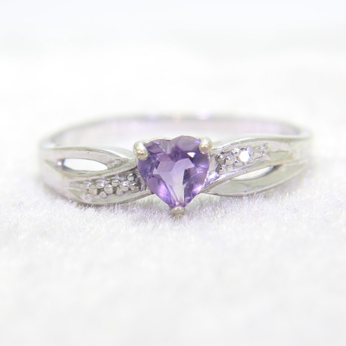 9ct white gold - 9ct, amethyst