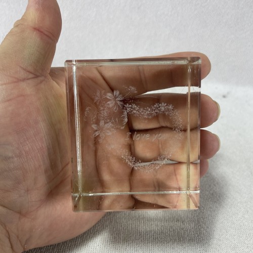 Paperweight glass cube - paperweight, laser