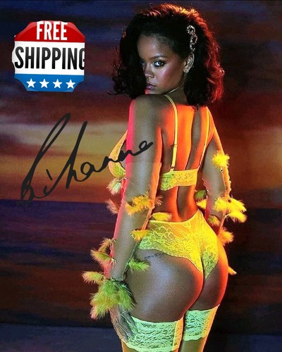 Framed hot rihanna - framed, 🔥