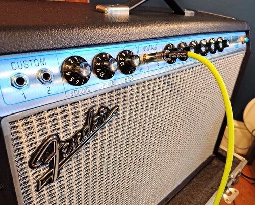 Fender deluxe custom - fender,