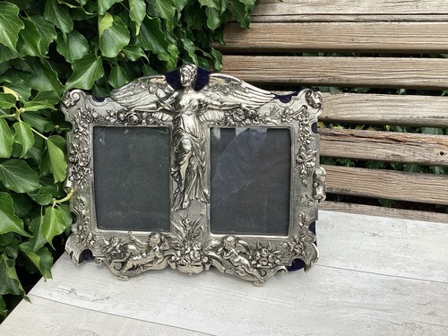 Art nouveau style double - style,