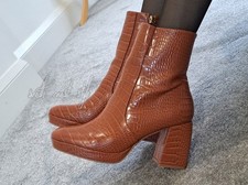 ASOS - Brown Shiny Faux Patent