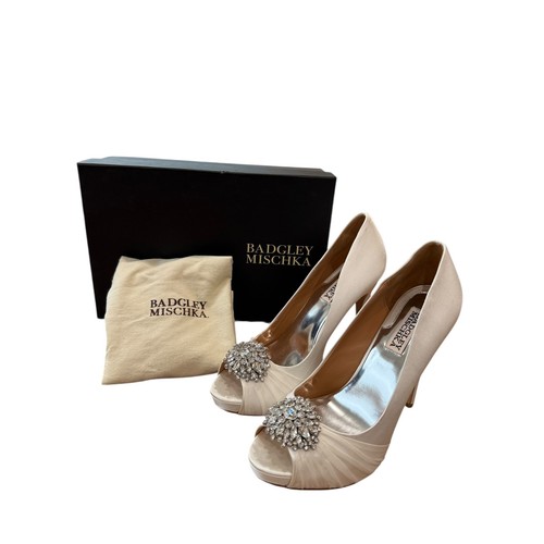 Badgley mischka petal - mischka,