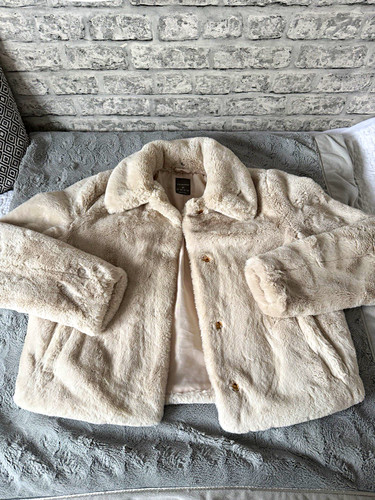 Primark beige faux fur - primark,