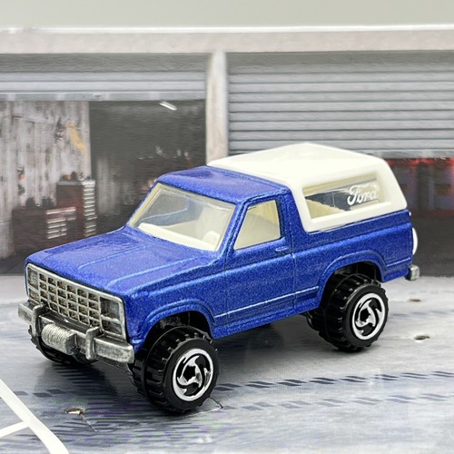 Hot wheels bronco wheeler - hot,