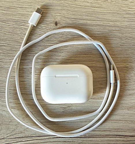 Apple airpods pro 2nd gen - pro,