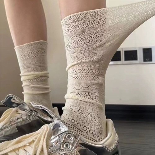 Transparent white pile socks - white,