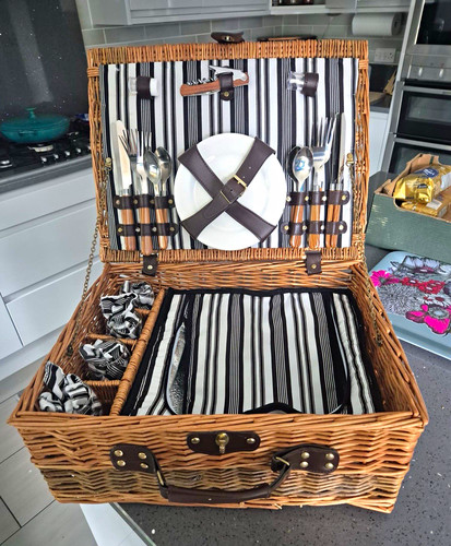 Wicker picnic basket hamper - wicker,