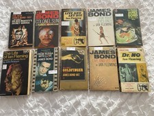 Ian Fleming James Bond 007 Book Bundle