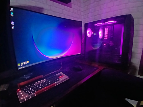 Custom gaming desktop - gaming, pc