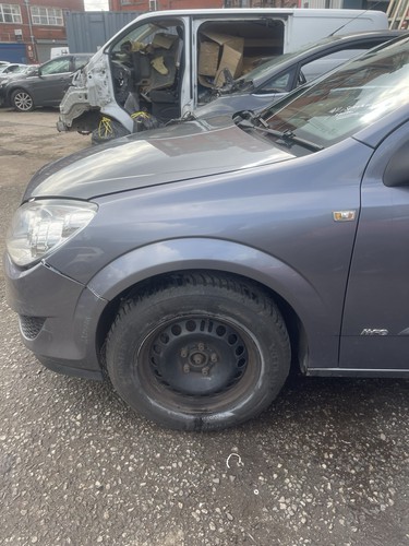 Vauxhall astra wing - astra,