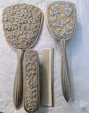 Vintage Pretty 4 Piece Vanity