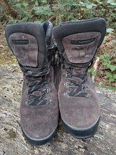 berghaus Men's walking  boots hiking Mountaineering  Size 9