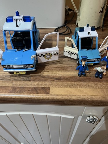 Postman pat police - pat, 1