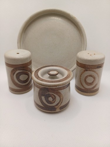 Abaty welsh pottery stoneware - abaty,
