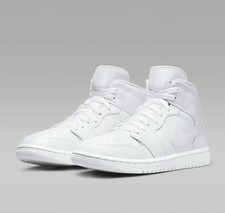 Nike Air Jordan 1 Mid Trainers
