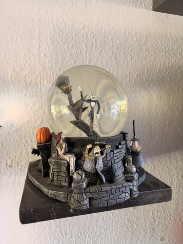 Large nightmare before - large,