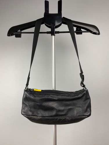 Mandarina duck black - mandarina,