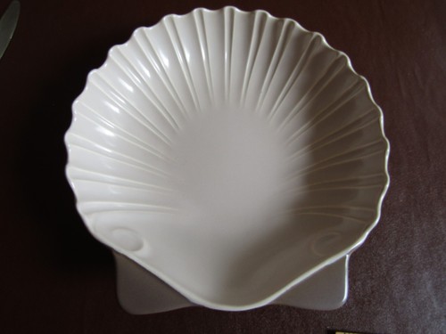 Poole pottery large shell - pottery, dish