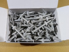 700x 47mm Nails Drive Pins