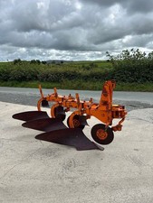 3 Furrow Plough SKH Kvernland  classic tractor 