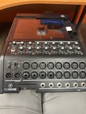 Mackie DL1608 16-Channel Digital Audio Mixer