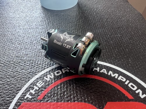 Cayote stocki motor 1 10 - stocki, 17.5t