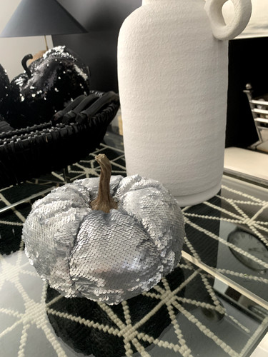 Halloween maxx homesense - tk,