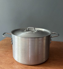 Professional Aluminium Cooking Pot + 1 Spare Lid - w25cmx h16cm