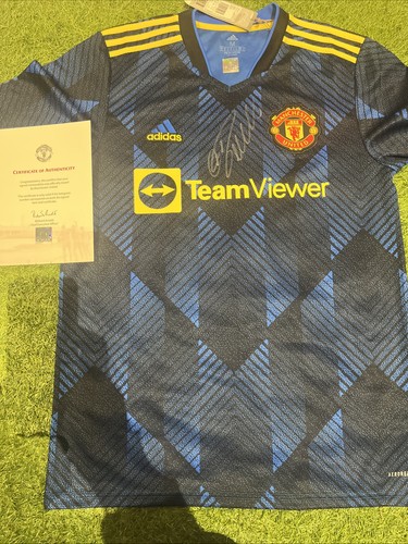 Cristiano ronaldo signed - ronaldo,
