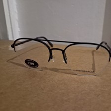 NEW Viktor & Rolf VR 09 Black