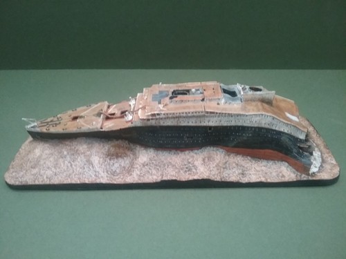 Scale detailed titanic - scale, bow
