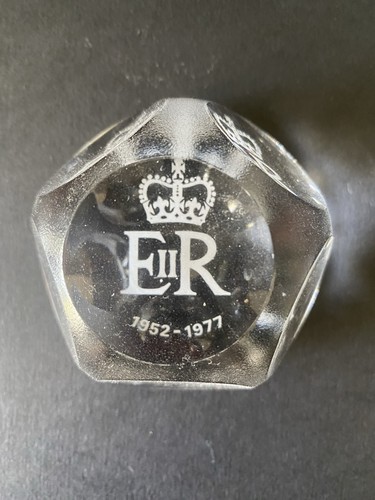 Queen elizabeth silver - queen,