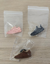 NIKE PIN BADGES X 3 NEW