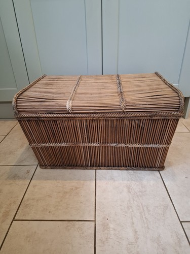 Large antique rectangle trunk - rectangle,