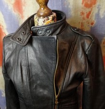 Womens Vintage Heeli Fitted