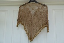 LADIES SIZE MEDIUM BEAUTIFUL