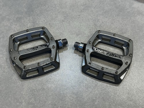 Dmr v12 magnesium bike - v12, flat