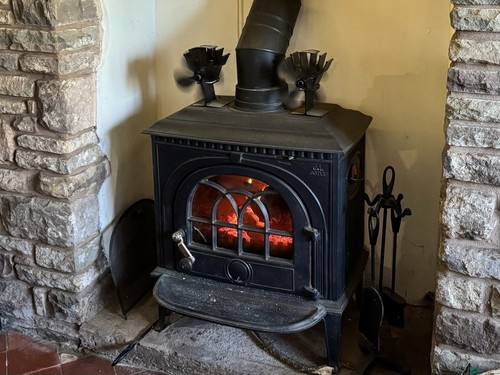 Jotul log burning stove in - jotul,