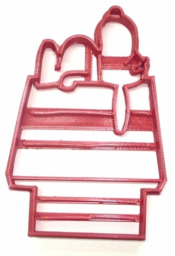 Snoopy dog house doghouse - house,