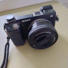 Sony Alpha NEX-6 with 16-50 lens